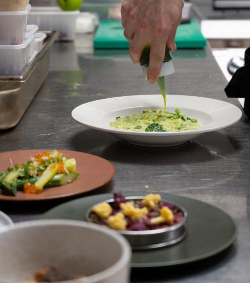 6 bonnes raisons de choisir un restaurant bistronomique pour vos déjeuners professionnels