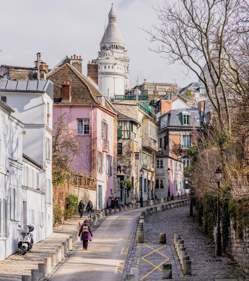 What to do in Montmartre in the evening?