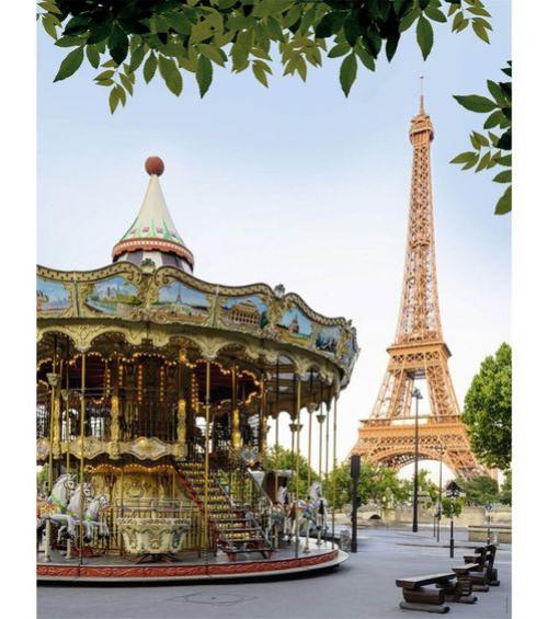 Les 6 plus beaux manèges de Paris