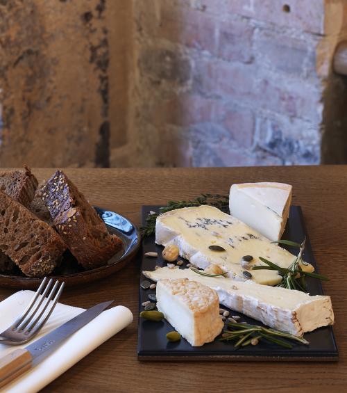 Maison Mère - Fromagerie Monbleu