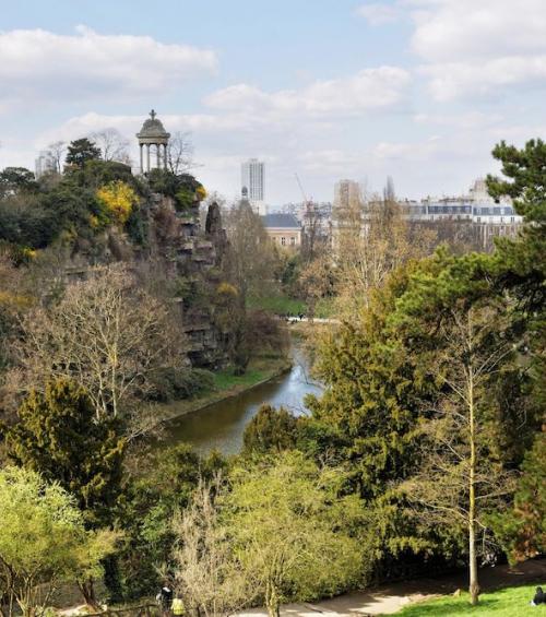 Maison Mère - The bests spots to picnic in Paris