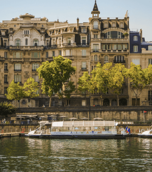 Maison Mère - The bests spots to picnic in Paris